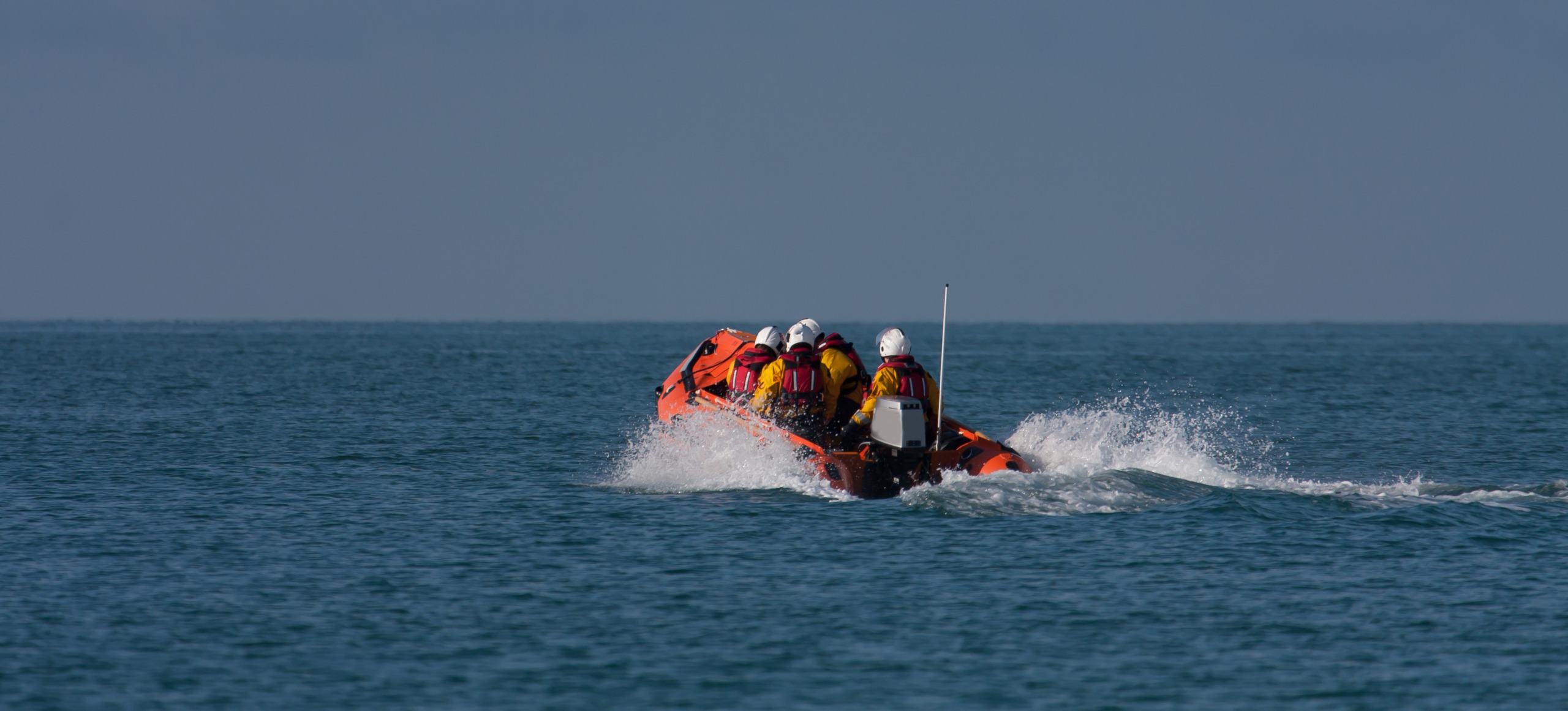 Purpose-Built Engines for Post-Immersion Operations | Restart Capability After Capsize
